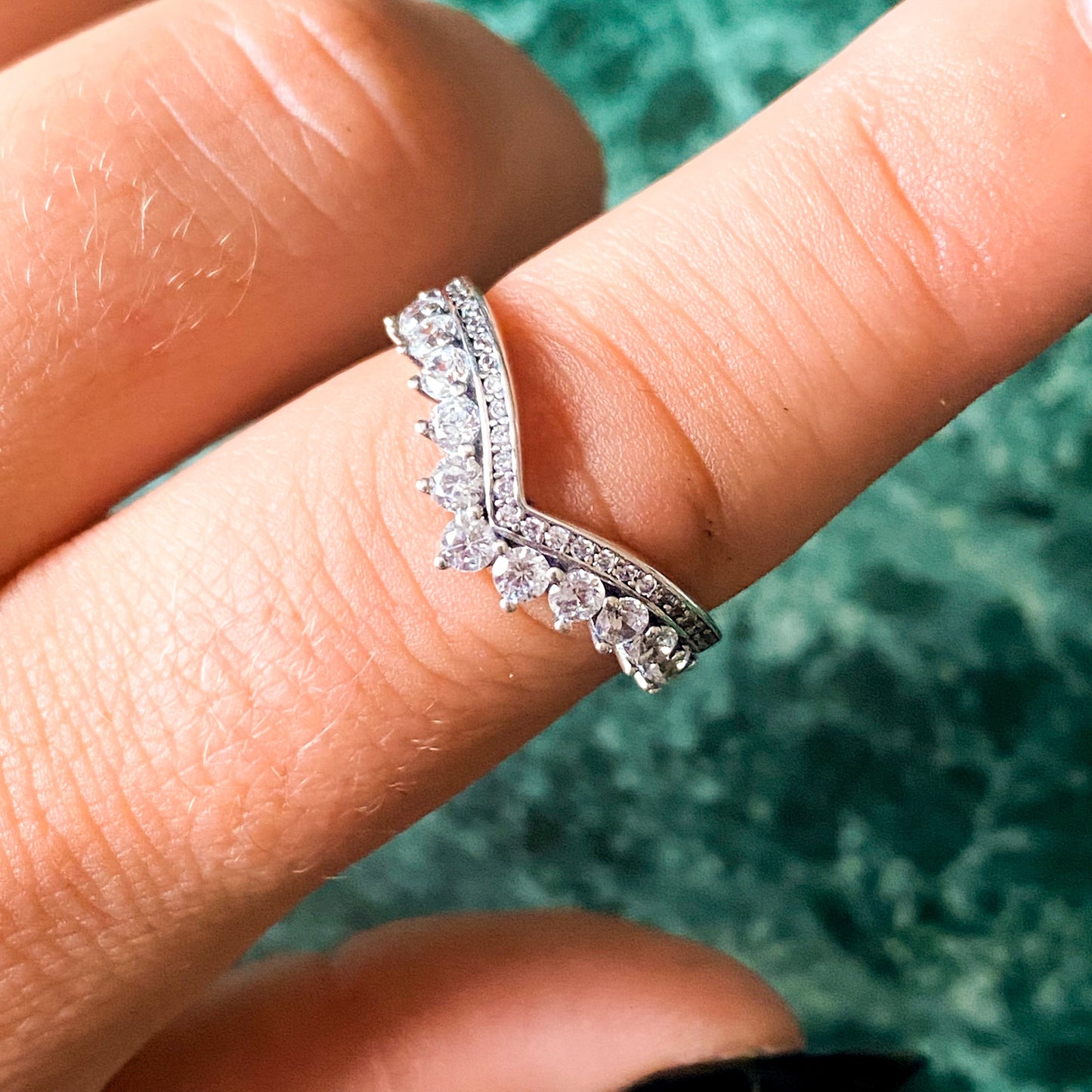 Diamond Style No.1 V Shape Sterling Silver Crystal Rings | Various Sizes